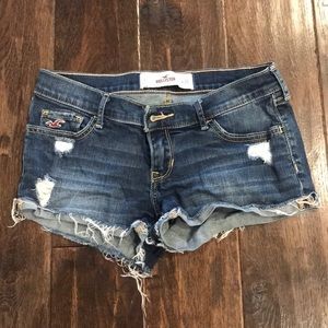 Distressed Hollister Jean shorts size 1